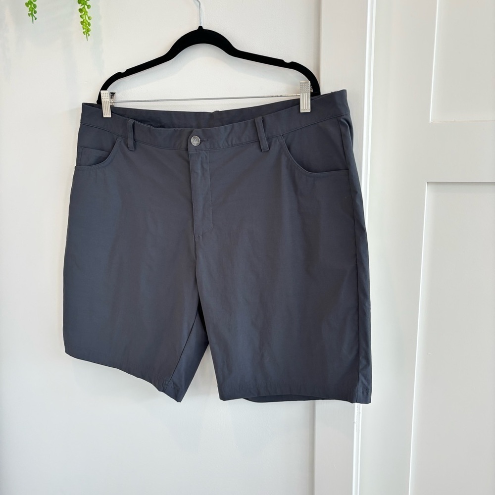 Adidas Adicross 5 Pocket Men's Golf Shorts Midnight Grey Size 40 Inseam 9" - Picture 2 of 9